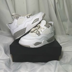 COPY - Toddler Jordan 4 Retro “White Oreo” Size 10C